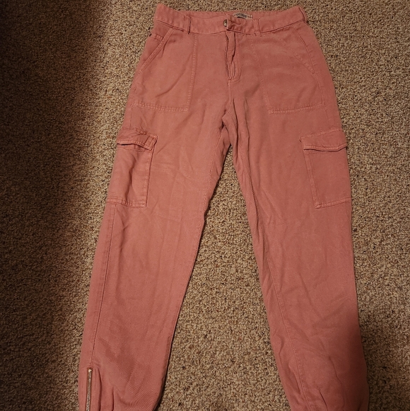 Guess Pants - Guess Cargo Pants